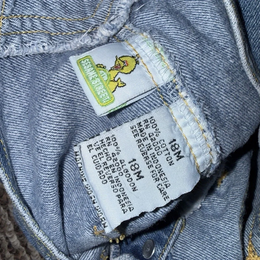 Vintage Sesame Street Boy /Girl Size 18M Shorts Bib Overalls Big Bird Y2K 90's